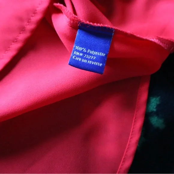 Apt. 9 Bold Red Top - Picture 6 of 8